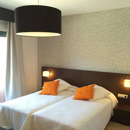 Benahoare Hotell 3*